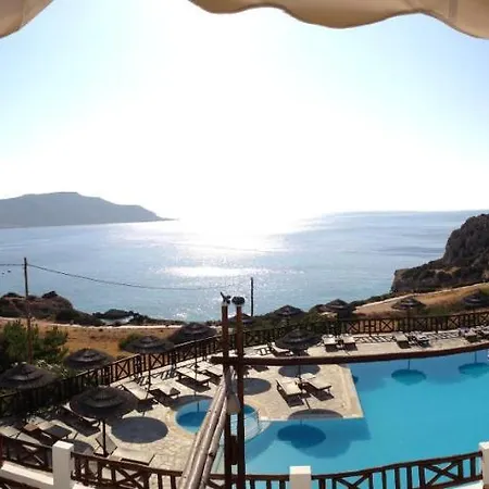 מלון Aegean Village Beachfront