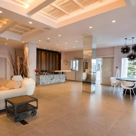 Aegean Village Beachfront 호텔