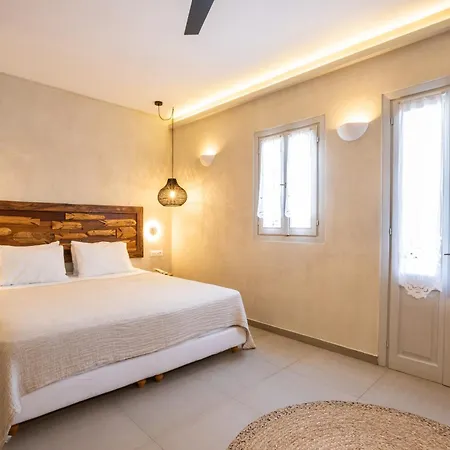 Aegean Village Beachfront 4* 아무피