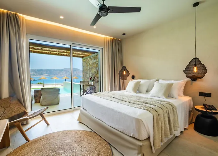 Aegean Village Beachfront أموبي