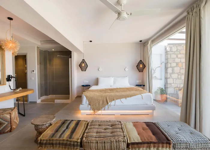 Aegean Village Beachfront فندق أموبي